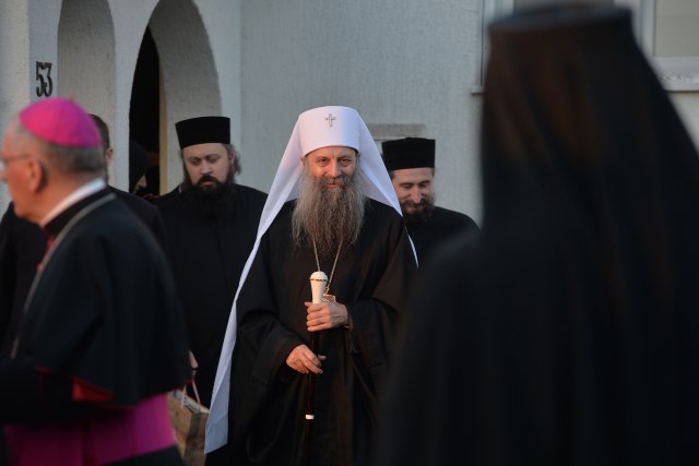 Patrijarh Porfirije u Jasenovcu: Ovo mesto užasa je temelj VIDEO/FOTO