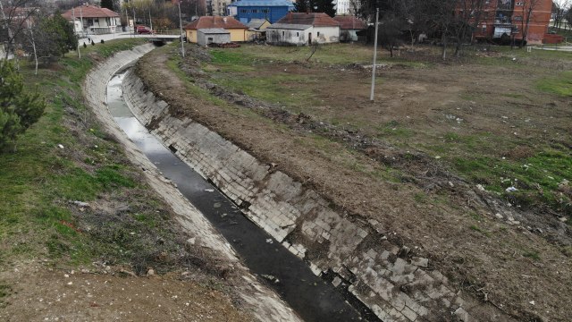 Arapi ulažu milione evra u srpske oranice: Kanal izgraðen 1957. ponovo æe biti u funkciji FOTO