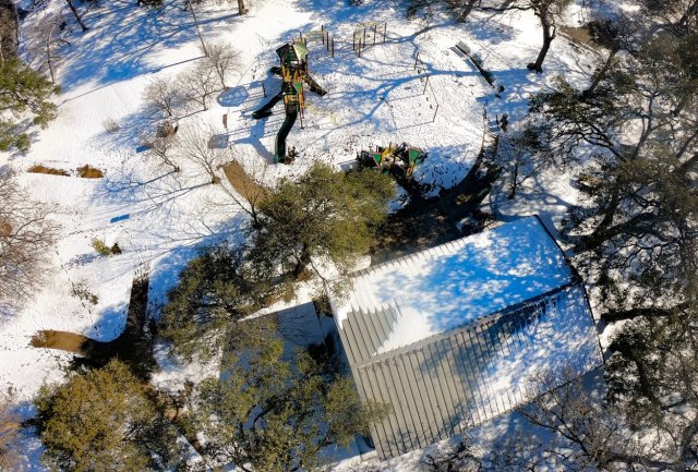 Zašto teoretičari zavere snežnu oluju u Teksasu smatraju lažnom? FOTO