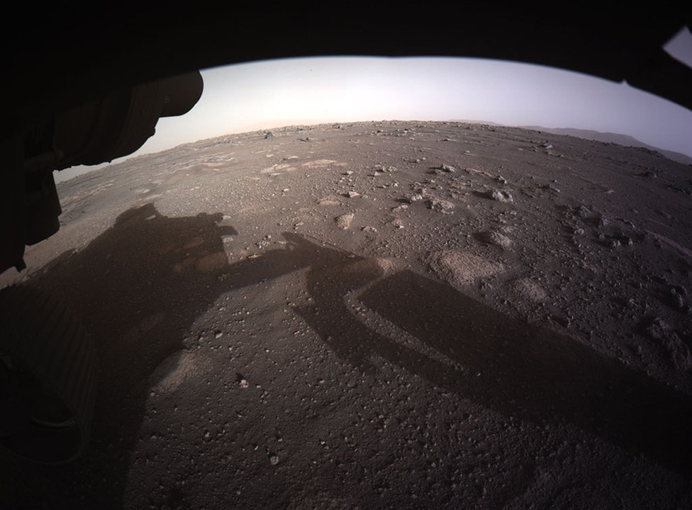 U fotografijama: Kako se rover Istrajnost provodi na Marsu