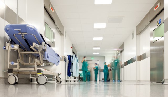 Broj kovid pacijenata u novosadskim bolnicama i dalje u padu