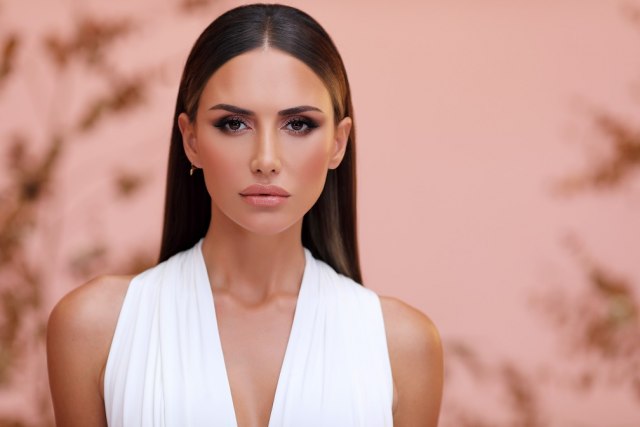 Tajne savršene šminke Emine Jahoviæ FOTO