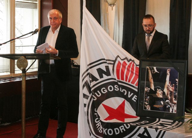 "Ikone" Partizana prisustvovale komemoraciji za Milenka Savoviæa