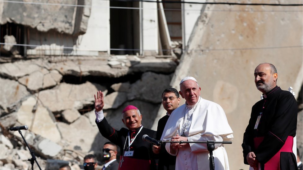 Papa Franja u istorijskoj poseti Iraku: Molitva usred ruševina crkava u severnom Iraku