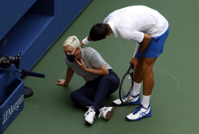 Federer o Novakovoj diskvalifikaciji: Svi znaju
