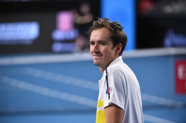 Medvedev osvojio Marsej i prestigao Nadala