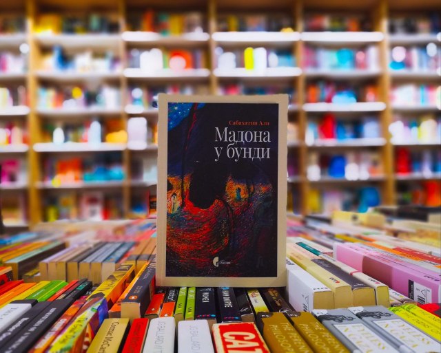 Da li ste èuli za pisca koji je u Turskoj poznatiji i prodavaniji od Orhana Pamuka?