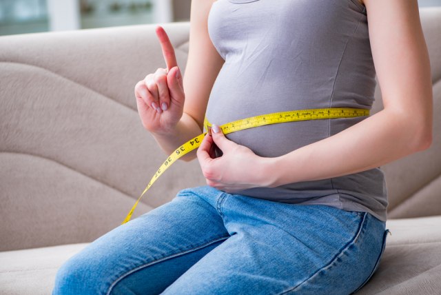 Šta da očekujete u trudnoći: U prvim nedeljama možete čak da oslabite