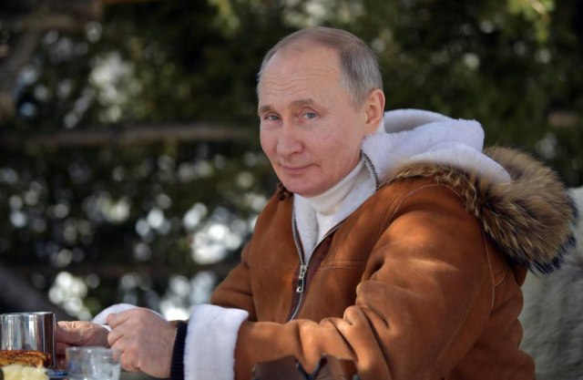 Odlučeno: Putin može da bude predsednik opet, i opet...