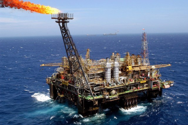 Crnogorci u potrazi za naftom - kreće bušenje podmorja