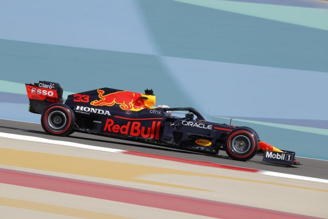 Ferstapen najbrži na prvom slobodnom treningu u novoj sezoni F1