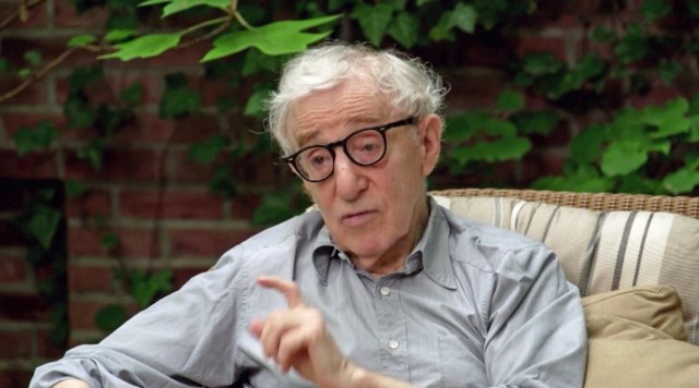 Vudi Alen odbacuje tvrdnje usvojene æerke da ju je seksualno zlostavljao