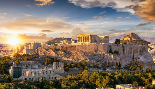 Zašto je zabranjeno nositi štikle prilikom ulaska u Akropolj?