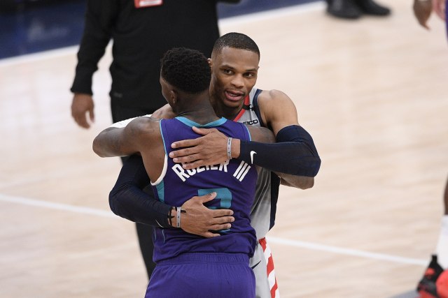 Svestrani Vestbruk nedovoljan Vašingtonu