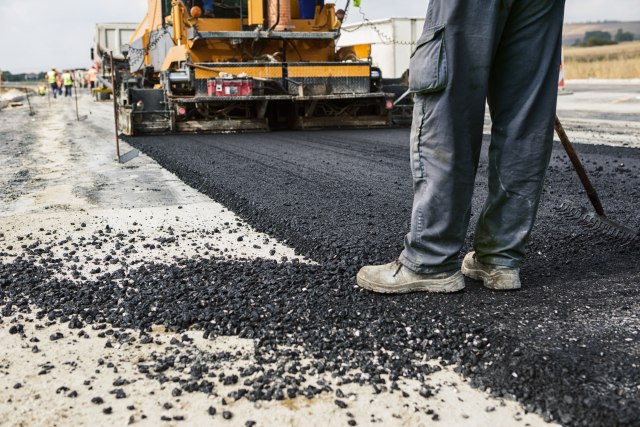 Jagodina: Novi asfalt na Južnom bulevaru