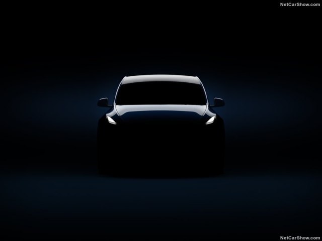 Tesla Model Y ili Lamborghini Urus? VIDEO