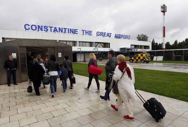 Pandemija smanjila broj putnika na niškom aerodromu za 94 odsto