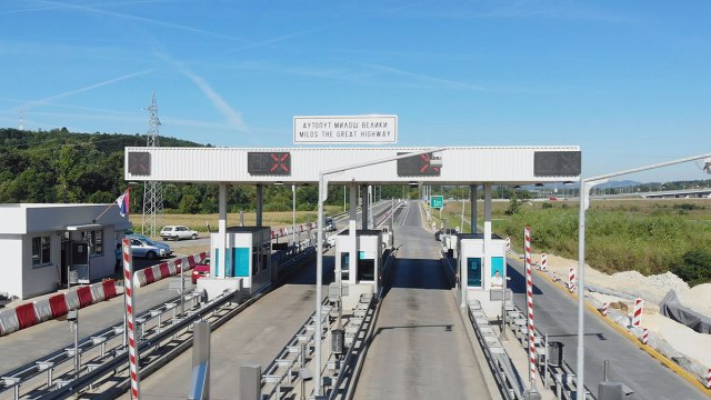 Oprez zbog radova na auto-putu: Od Takova do Čačka jednom trakom – gradi se benzinska stanica