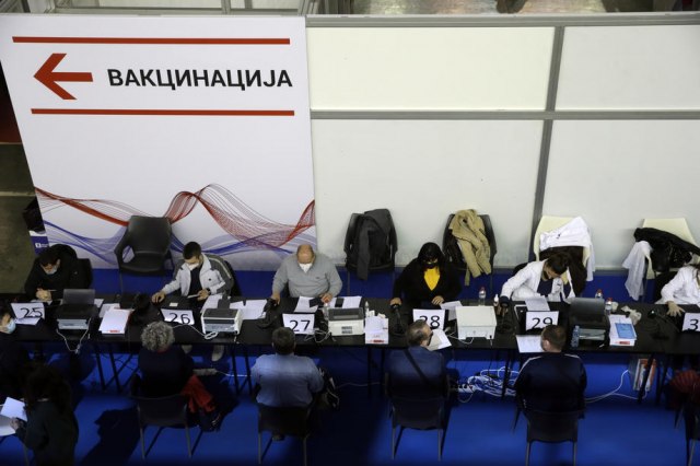 "Srbija oèekuje da bude data trimilionita vakcina"; Stiže još 100.000 Fajzerove vakcine