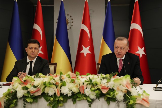 Erdogan pozvao na okonèanje "zabrinjavajuæe" situacije