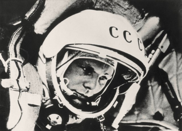 Gagarin je sleteo na polje krompira i vikao 