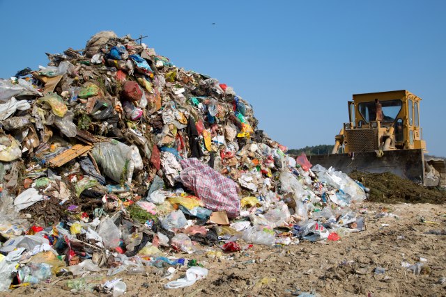 Subotica: Odvoženje kabastog otpada iz Bačkih Vinograda