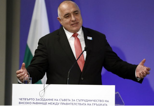 Borisov najavio povlaèenje
