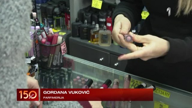 Korona menja potrošaèke navike: Ne kupuje se šminka, a ni èarape VIDEO