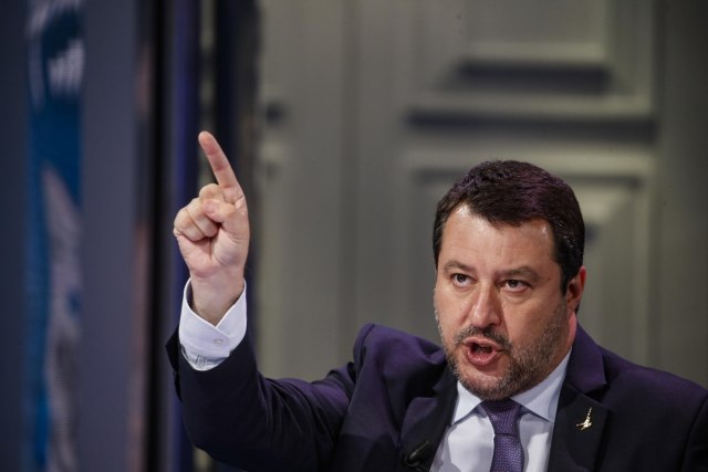 Oglasio se Salvini: Odbrana otadžbine je sveta dužnost graðanina VIDEO