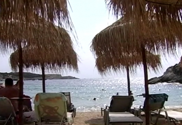 Sve oèi srpskih turista uprte u Grèku VIDEO