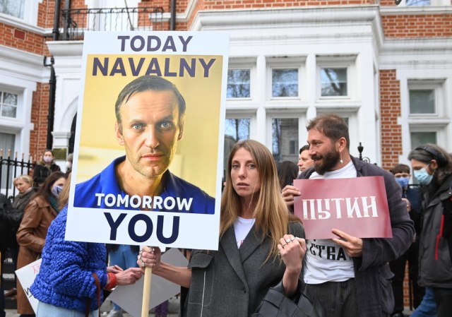 Poruka za Navaljnog: "Prekini"