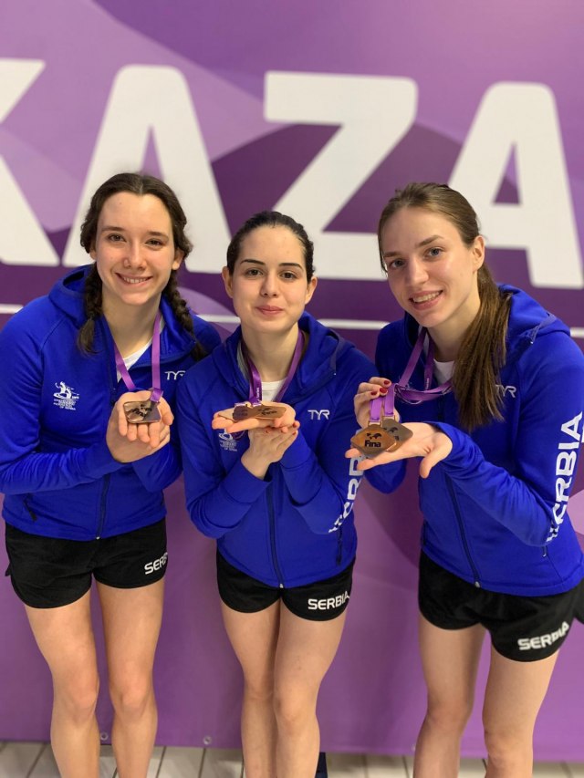 Super devojke: One su osvojile tri medalje za Srbiju u sinhronom plivanju u Kazanju FOTO