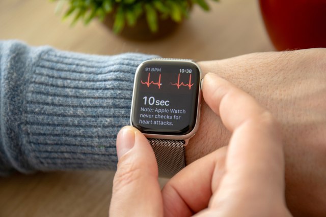 Apple Watch mogao bi da prati šeæer u krvi zahvaljujuæi britanskoj IT kompaniji