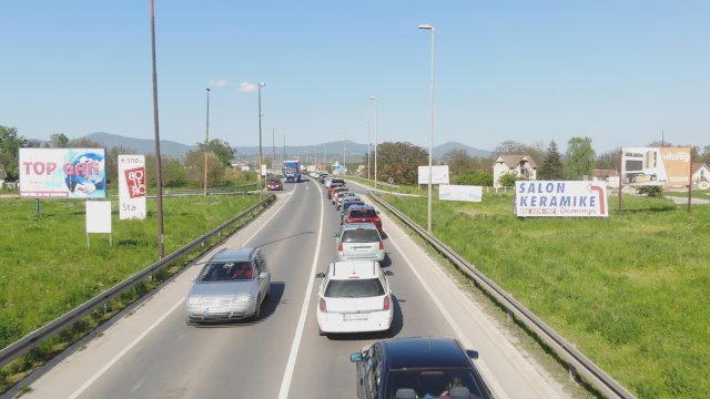 Kolaps na srpskoj obilaznici: Kolone duge 10 kilometara, udes pogoršao situaciju FOTO