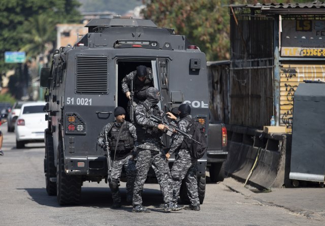 Okršaj policije i dilera; krvoproliće u Riju: Ubijeno najmanje 25 osoba; 