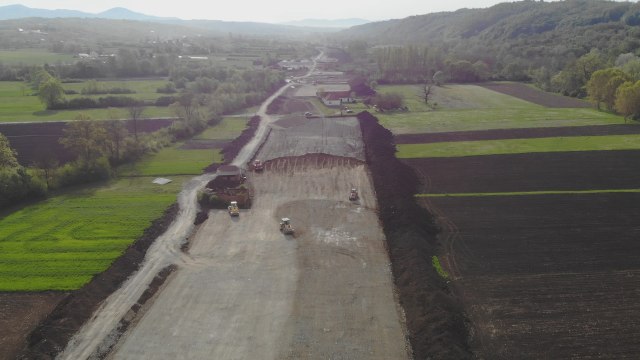 Autoput dovodi nove investitore u opštinu na jugozapadu Srbije FOTO