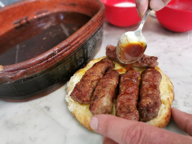 Nije za one koji broje kalorije: Novi srpski specijalitet - æelepinje