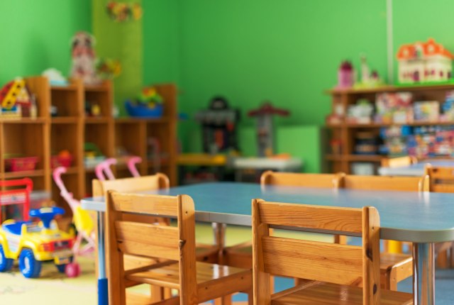 Ministarstvo prosvete i fondacija Novak Ðokoviæ potpisali: Najmanje 100 opremljenih prostorija za decu