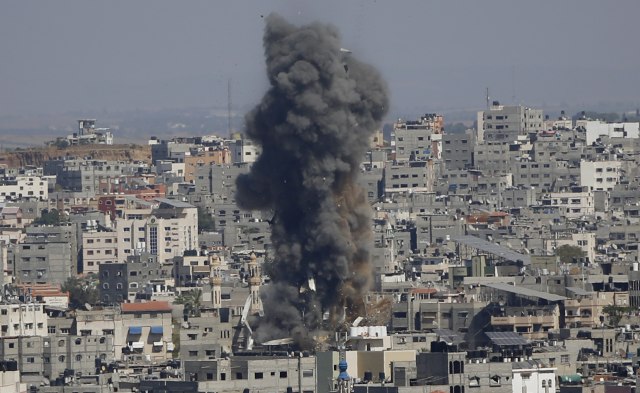 "Ovo je moj stan nakon napada Hamasa. Ne verujte. Ponašaju se kao životinje" VIDEO
