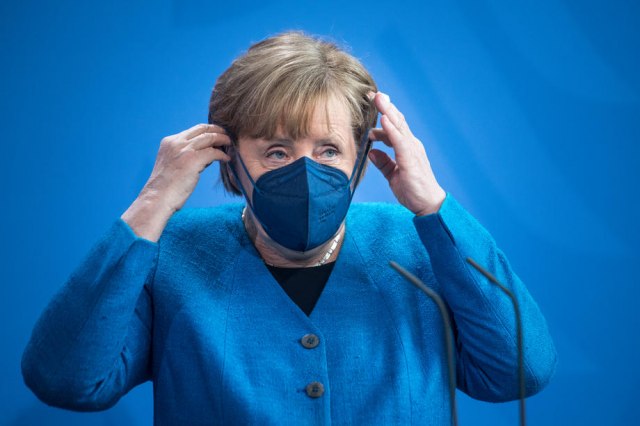 Merkelova razume frustracije mladih