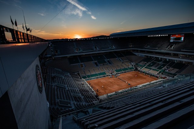 Kosmos i mikrokosmos