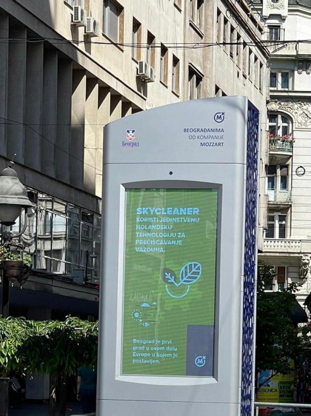 U Knez Mihailovoj postavljen Skajliner, inovativni prečišćivač vazduha FOTO