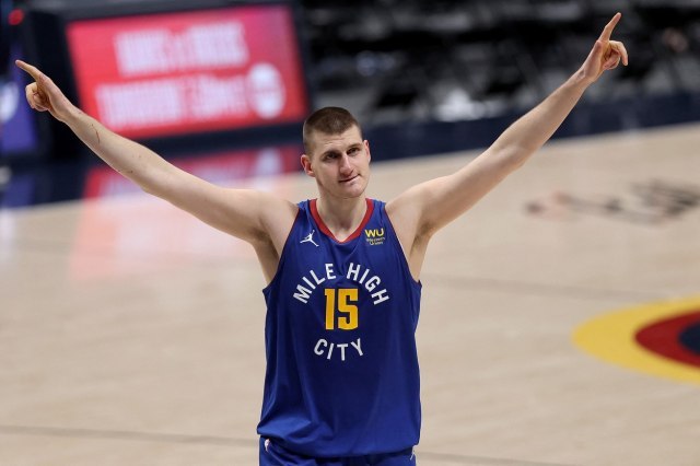 Denver Nuggets star Nikola Jokic has won the 2020-21 NBA MVP award!