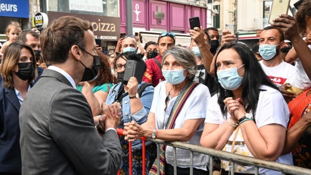 How Macron got slapped, viewed from a different angle VIDEO - Vimarsana News