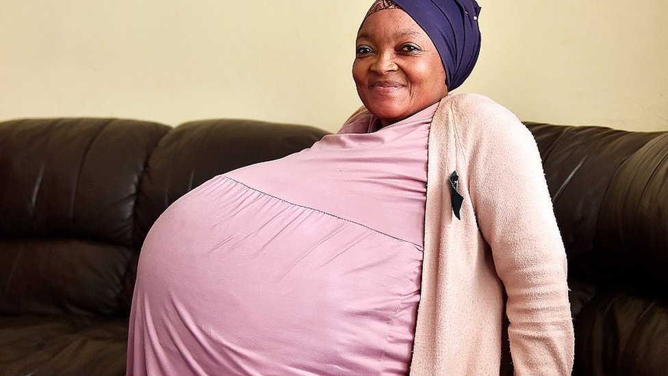 Žene i poroðaj: Južnoafrikanka rodila desetorke, zvaniènici èekaju potvrdu