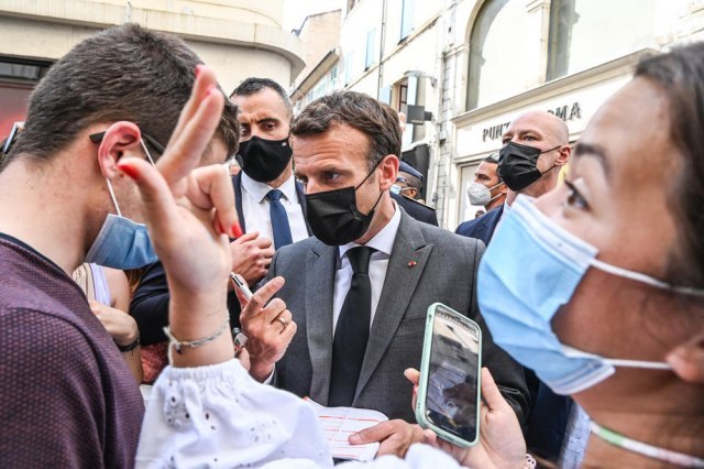 Who is the man who slapped Macron?