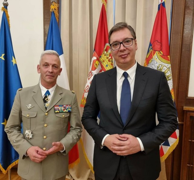 O čemu su razgovarali Vučić i načelnik Generalštaba vojske Francuske? FOTO