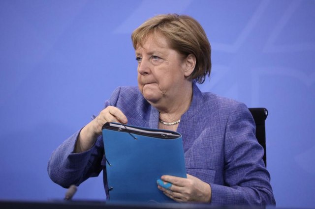 Merkelova poruèila: "Nije gotovo"