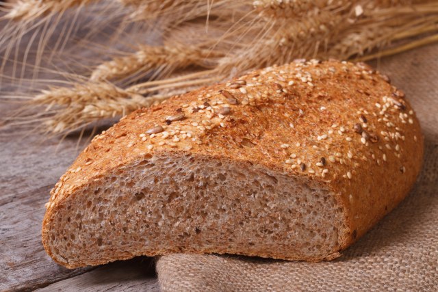 Bez griže savesti: Nauèno potvrðeni razlozi zašto bi trebalo da jedemo više hleba