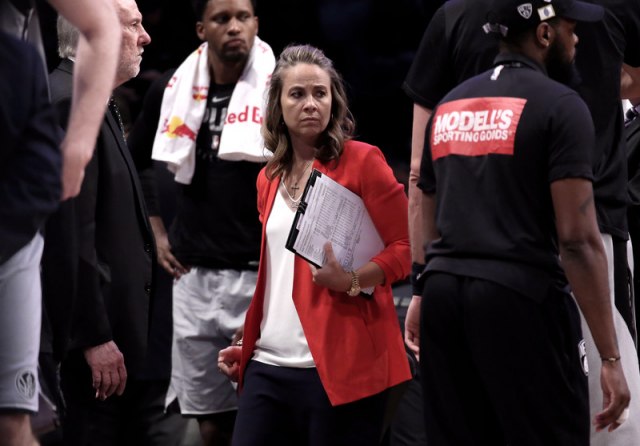 NBA: Piše se istorija – žena postaje glavni trener